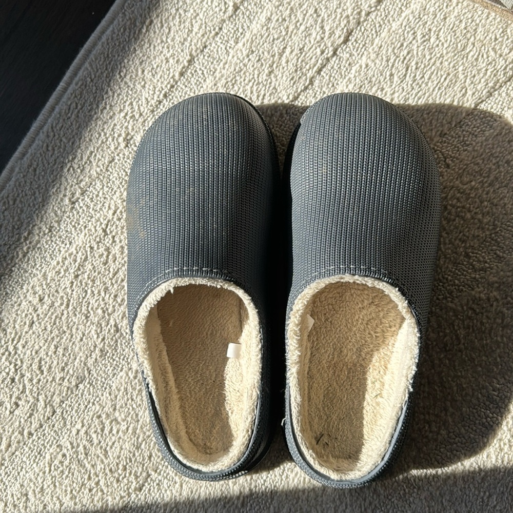 Women’s Slipper